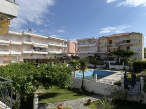 Read more about the article Buying an Apartment in Greece: New Build or Older Property?